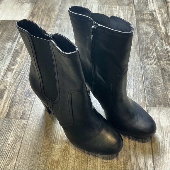 Bar III Sleek Black Heeled Boots Size 10 - Picture 2 of 16